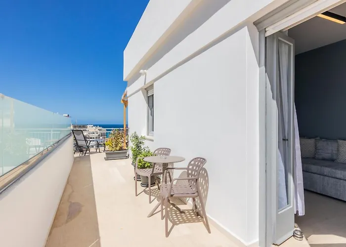 St.Titos Terrace, Centrally In Heraklion!
